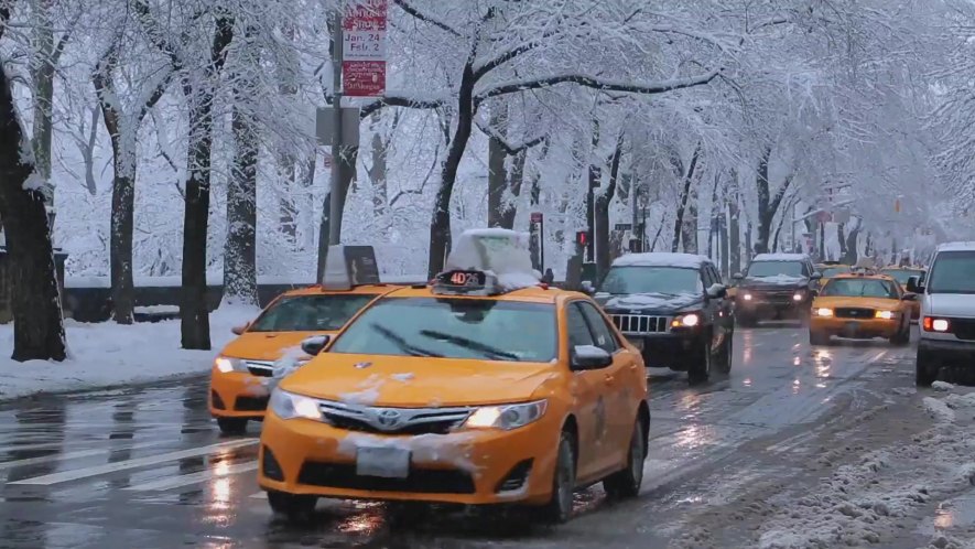 2015 Toyota Camry Hybrid [AVV50]
