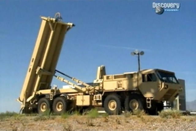 IMCDb.org: Oshkosh M1075 in "FutureWeapons, 2006"