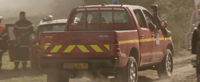 2006 Toyota Hilux 2.5 D-4D Double Cab DLX 4x4 [KUN25]