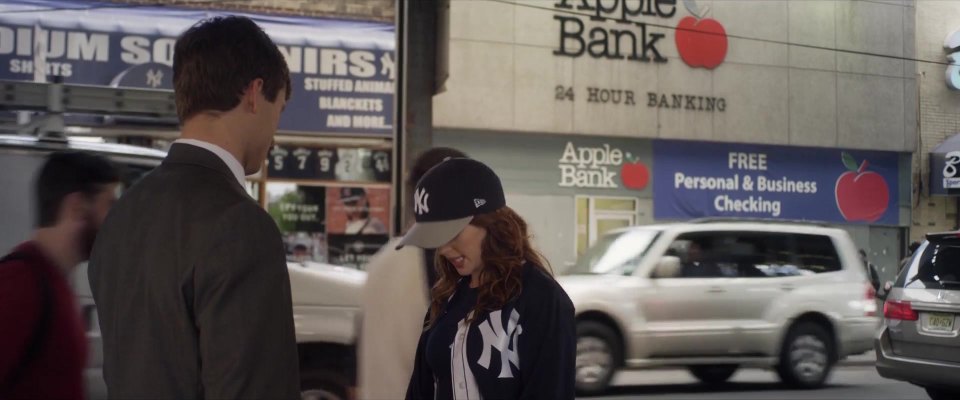 2003 Mitsubishi Montero [V77W]