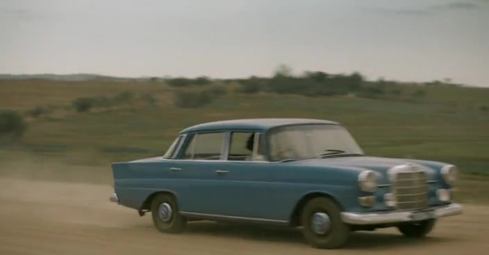 1966 Mercedes-Benz 230 [W110.011]