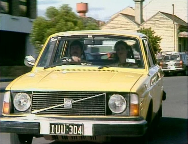 1977 Volvo 244