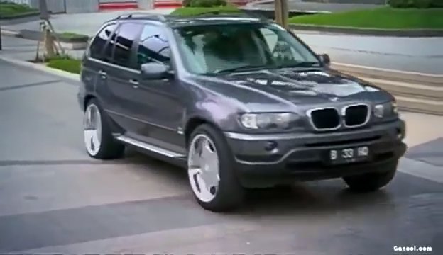 2000 BMW X5 3.0i [E53]