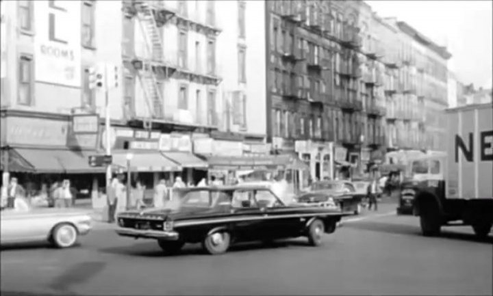 1963 Plymouth Belvedere 4-Door Sedan