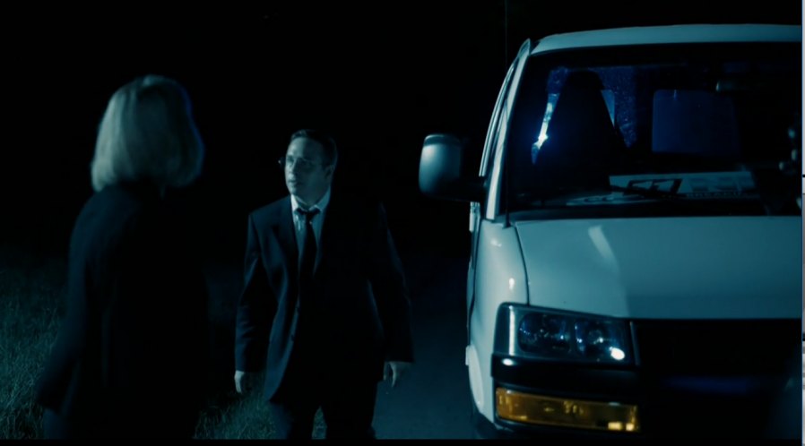 2003 Chevrolet Express [GMT610]