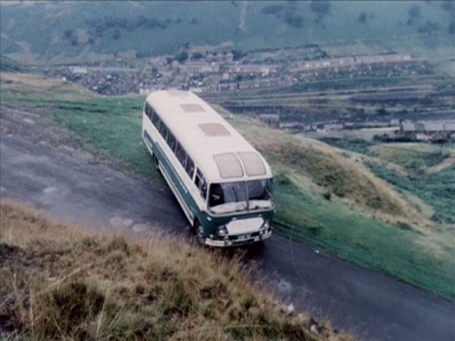 1959 Bedford SB3 Duple Super Vega