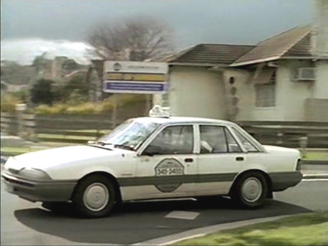 1986 Holden Commodore Executive [VL]