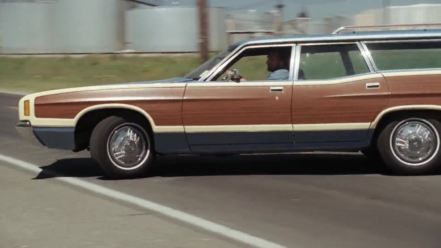1972 Ford LTD Country Squire