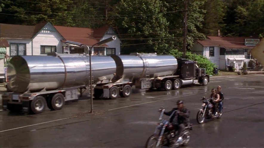 Harley-Davidson FXSTC Softail Custom