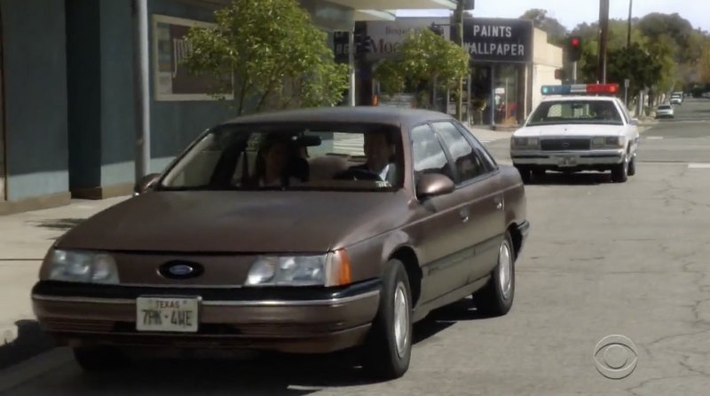 1986 Ford Taurus [DN5]