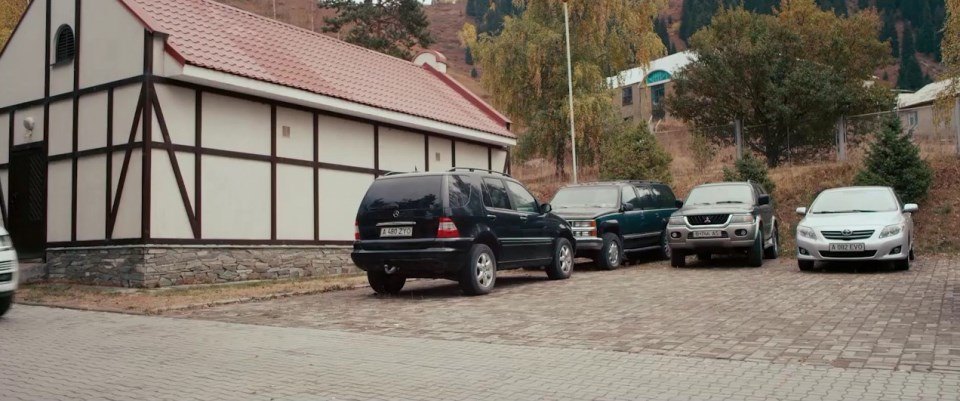 2002 Mercedes-Benz ML [W163]