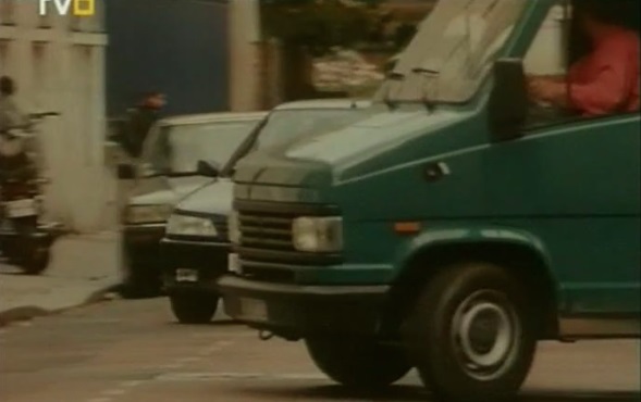 1990 Peugeot J5