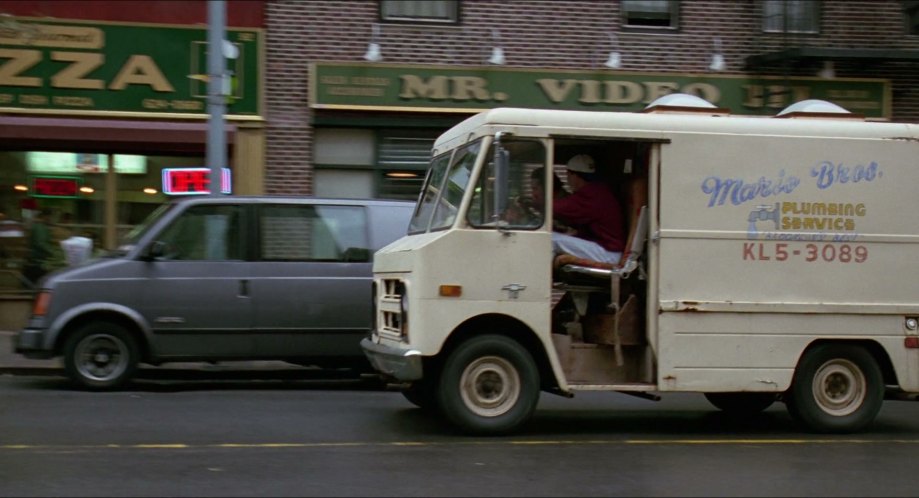 1985 Chevrolet Astro