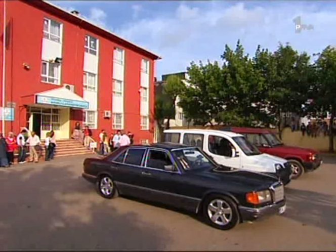 Mercedes-Benz S-Klasse [W126]