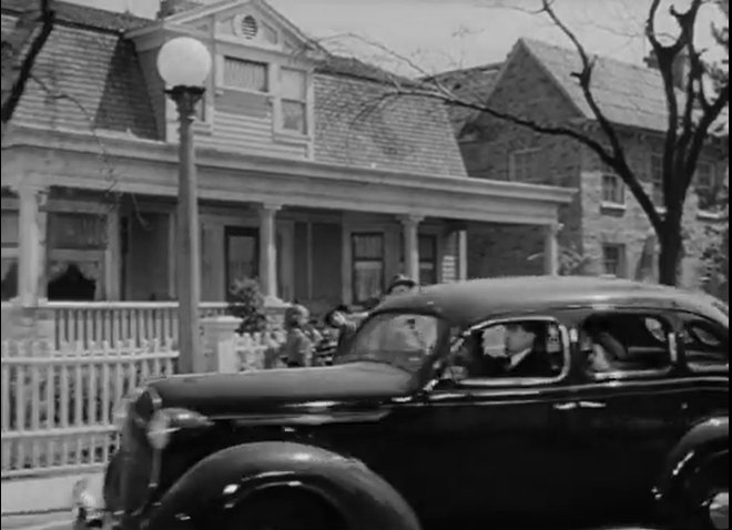 1938 Plymouth De Luxe Sedan [P-6]