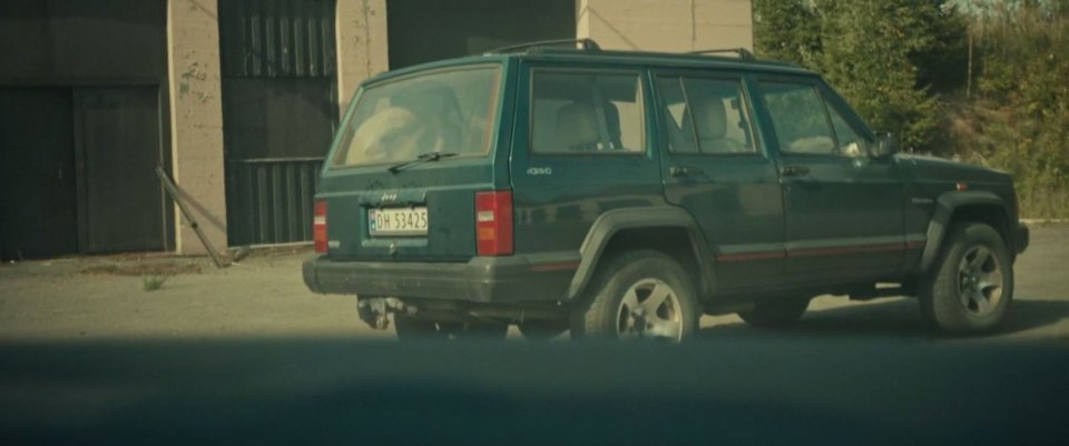 1995 Jeep Cherokee 4.0 4x4 E [XJ]