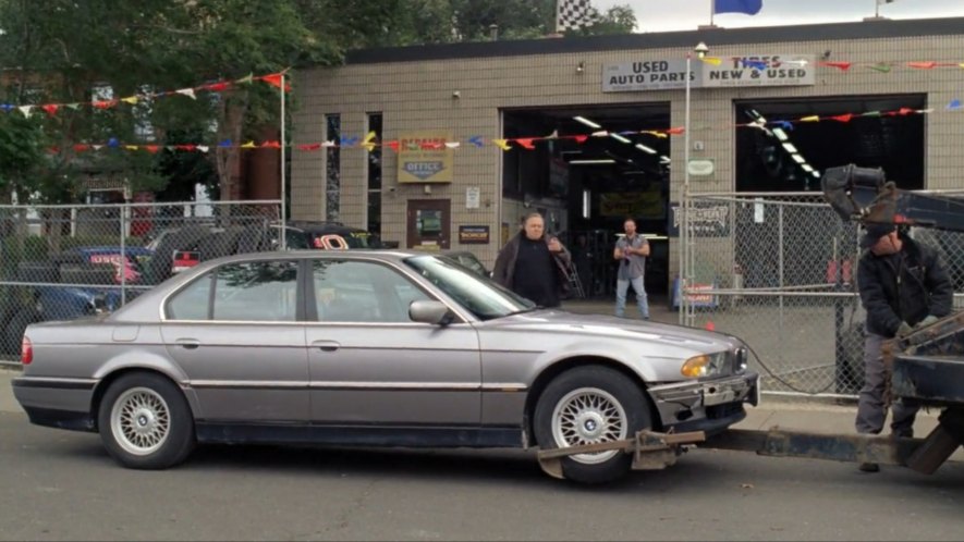 1995 BMW 740i [E38]