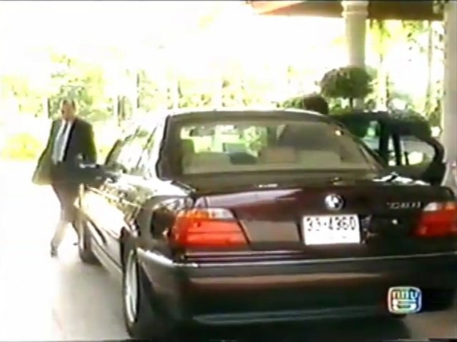 1994 BMW 730i [E38]