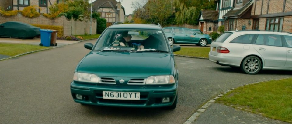 1996 Nissan Primera Estate 2.0i LX [W10]
