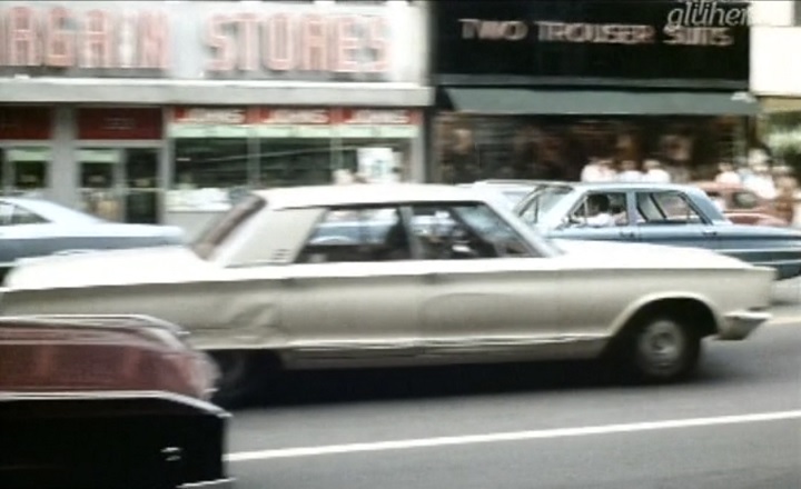 1966 Chrysler Newport 4-Door Hardtop [CL43]