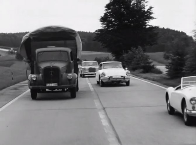 Mercedes-Benz L 312 [L49]