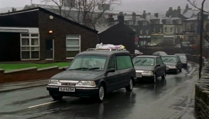 1990 Coleman Milne Cardinal