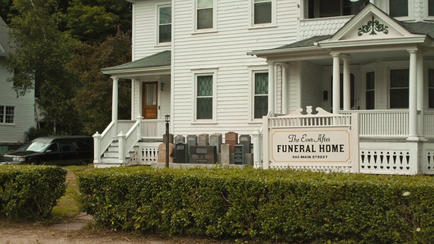 1995 Cadillac Fleetwood Funeral Coach Eureka Brougham