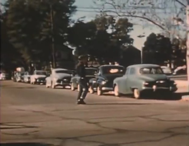 1948 Studebaker Champion Deluxe 2-door Sedan [7G-F3]