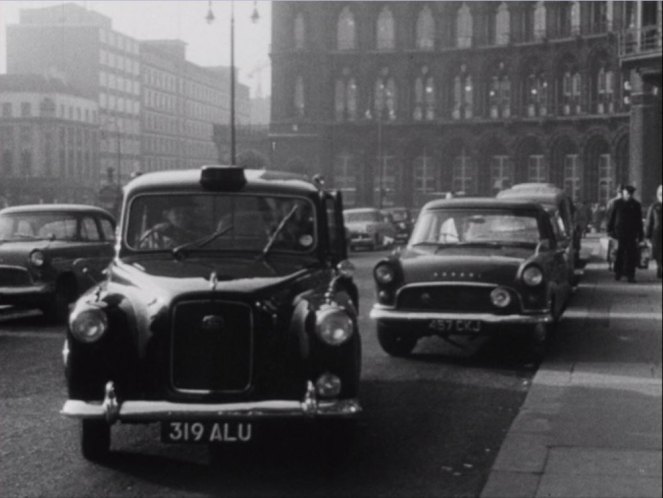 1960 Austin FX4