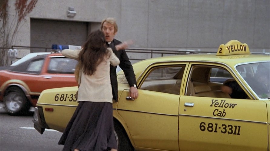 1976 Plymouth Volar� Road Runner