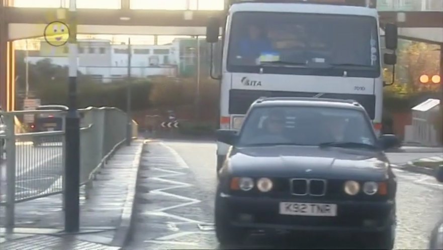 1993 BMW 525i Touring SE [E34]