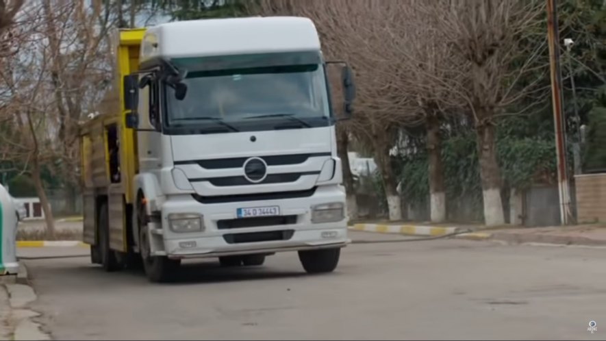 2008 Mercedes-Benz Axor 3229