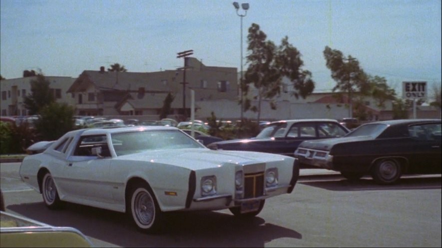 1972 Chevrolet Impala Custom Coup�