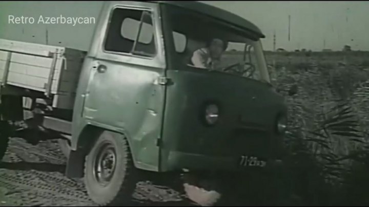 1966 UAZ 452 D