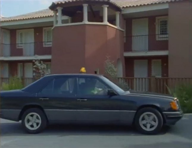 1989 Mercedes-Benz [W124]