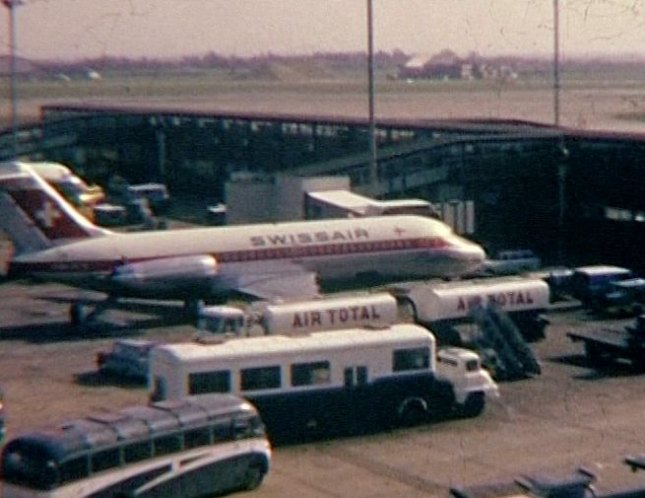 1957 Thames Trader Airport apron bus MkI