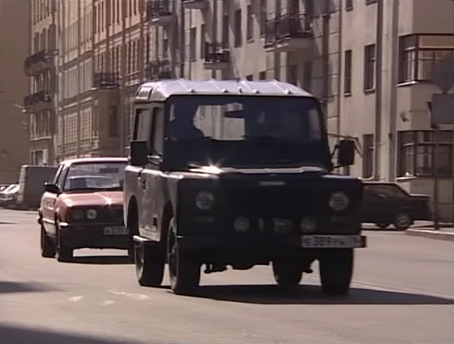 1971 Land-Rover 88'' Series III Station Wagon with newer updates