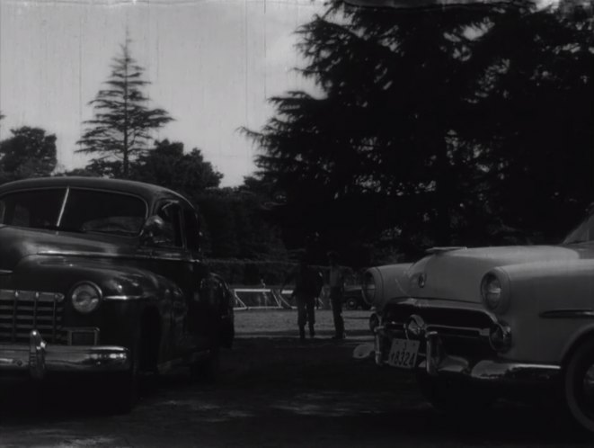 1952 Ford Crestline Victoria [60B]