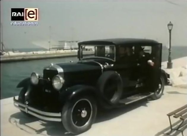 1928 Studebaker unknown