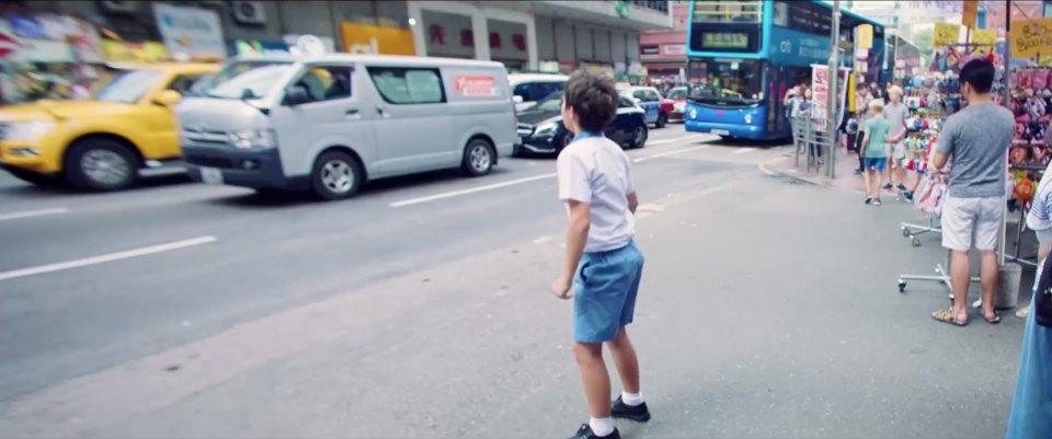 2005 Toyota HiAce [H200]