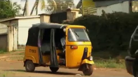 Bajaj RE