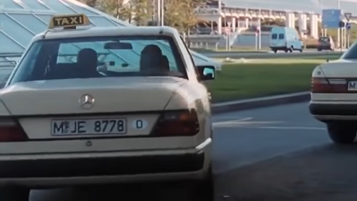 1990 Mercedes-Benz [W124]