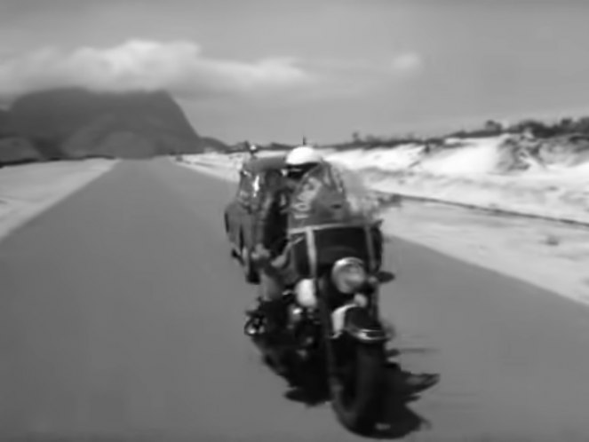 Harley-Davidson FLHP Duo Glide