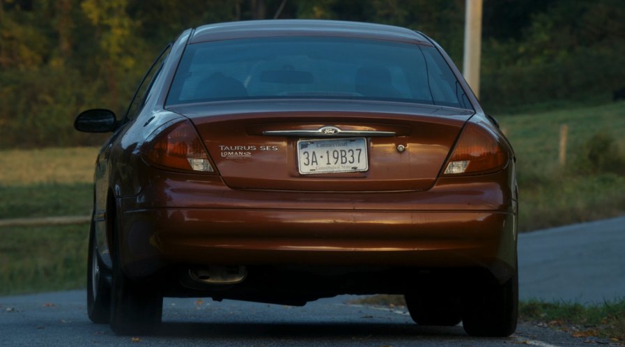 2002 Ford Taurus SES