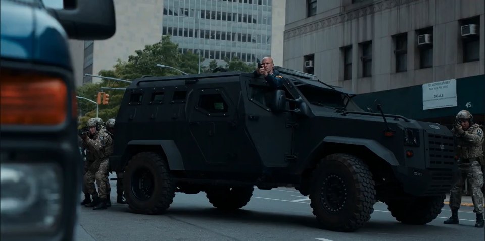 2017 IAG Sentinel TRV