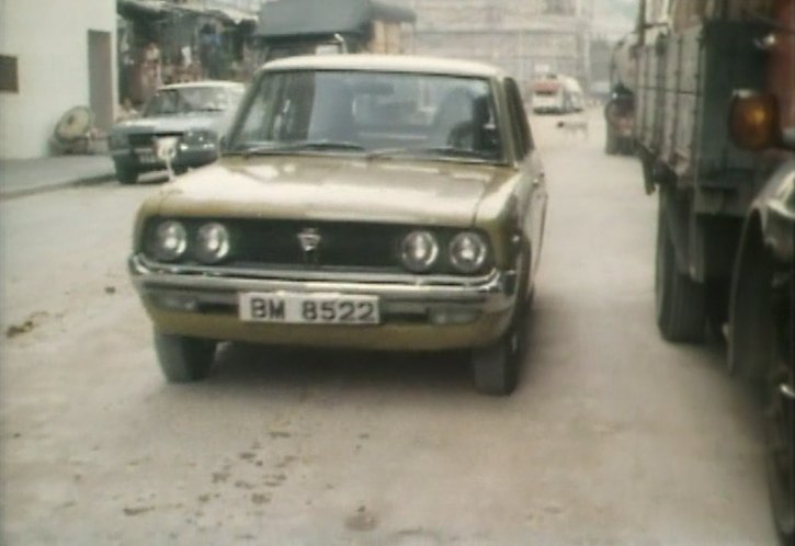 IMCDb.org: 1975 Daihatsu Charmant in 