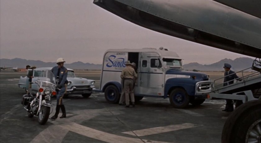 Harley-Davidson FLHP Duo Glide