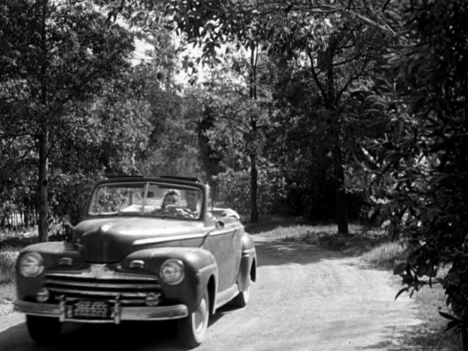 1946 Ford Super De Luxe Convertible Coupe [69A-76]