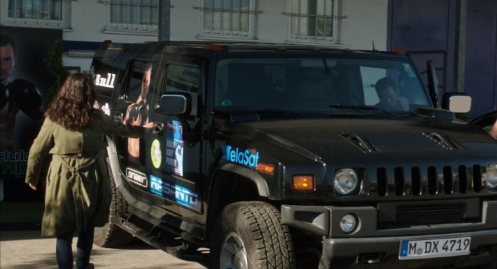 2003 Hummer H2 [GMT820]