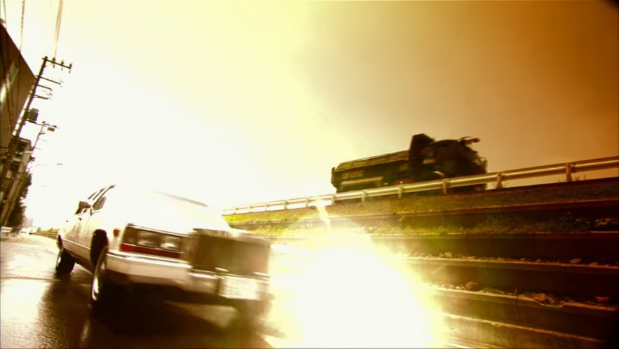 2000 Nissan Diesel Big Thumb